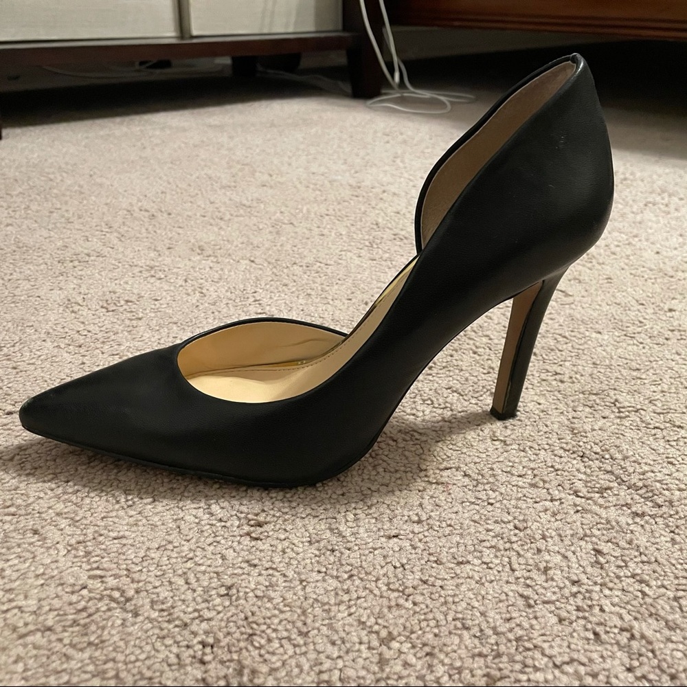 Pointed Toe Heels - image 3